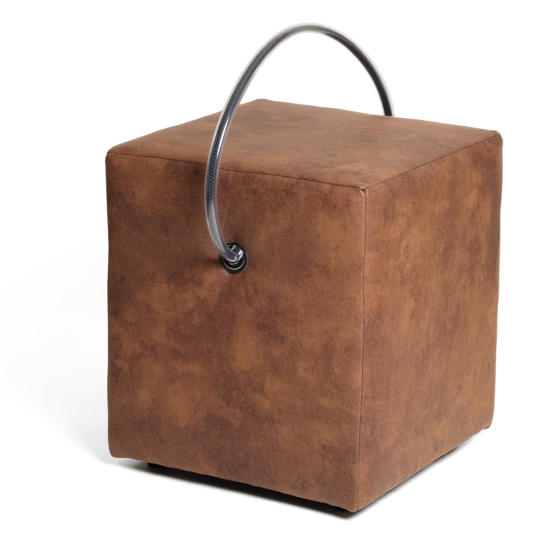 Designhocker & Polsterhocker Lederoptik Braun mit Tragegriff – Classic Line | Hockerhelden® Classic Line Polsterhocker - Hockerhelden – Designhocker & Farbvarianten