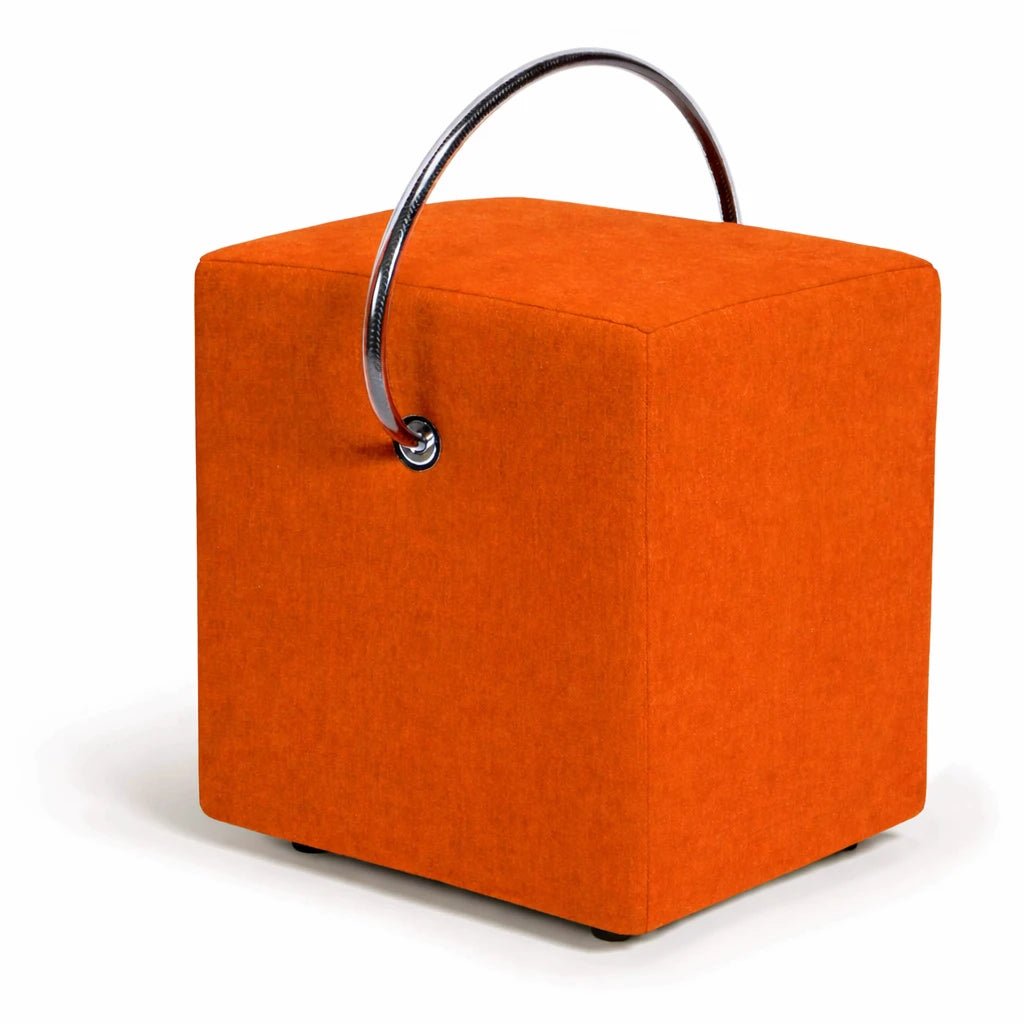 Polsterhocker in Orange mit Tragegriff – handgefertigt in Heidelberg Polsterhocker - Hockerhelden – Handgefertigte Polsterhocker