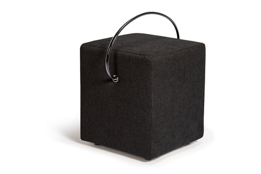 Polsterhocker Schwarz – leichter Hocker mit Tragegriff, tragbarer Designhocker unter 4 kg Polsterhocker - Hockerhelden – Handgefertigte Polsterhocker